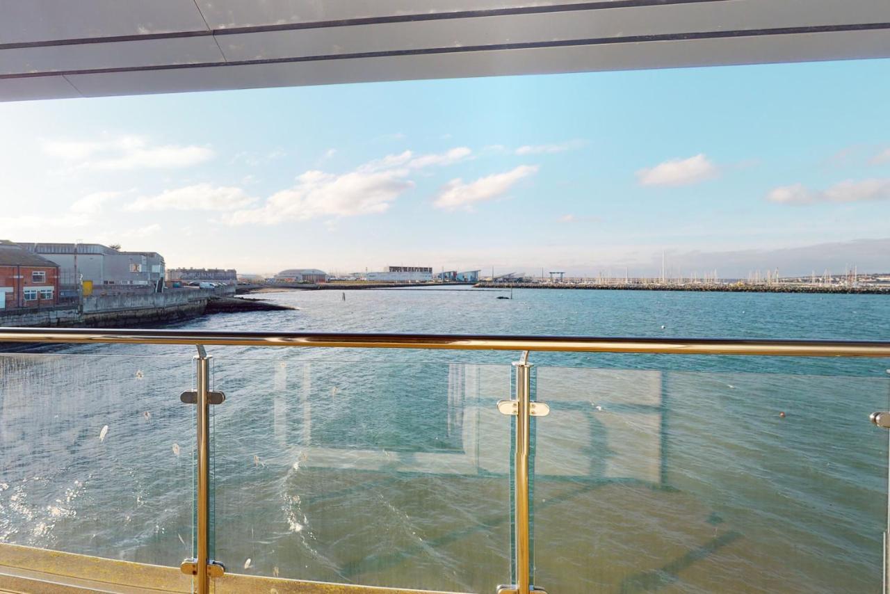 Aparthotel Crabbers' Wharf Portland Esterno foto