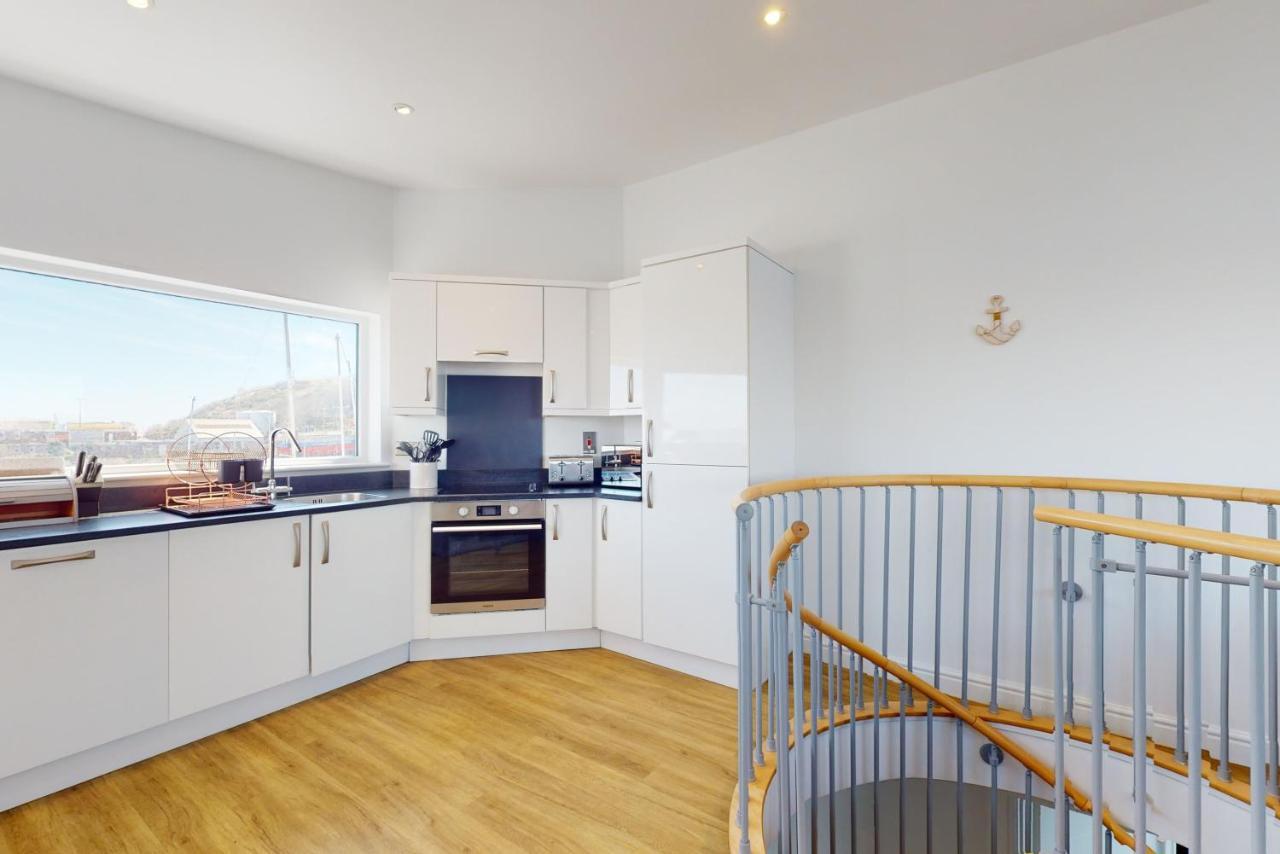 Aparthotel Crabbers' Wharf Portland Esterno foto