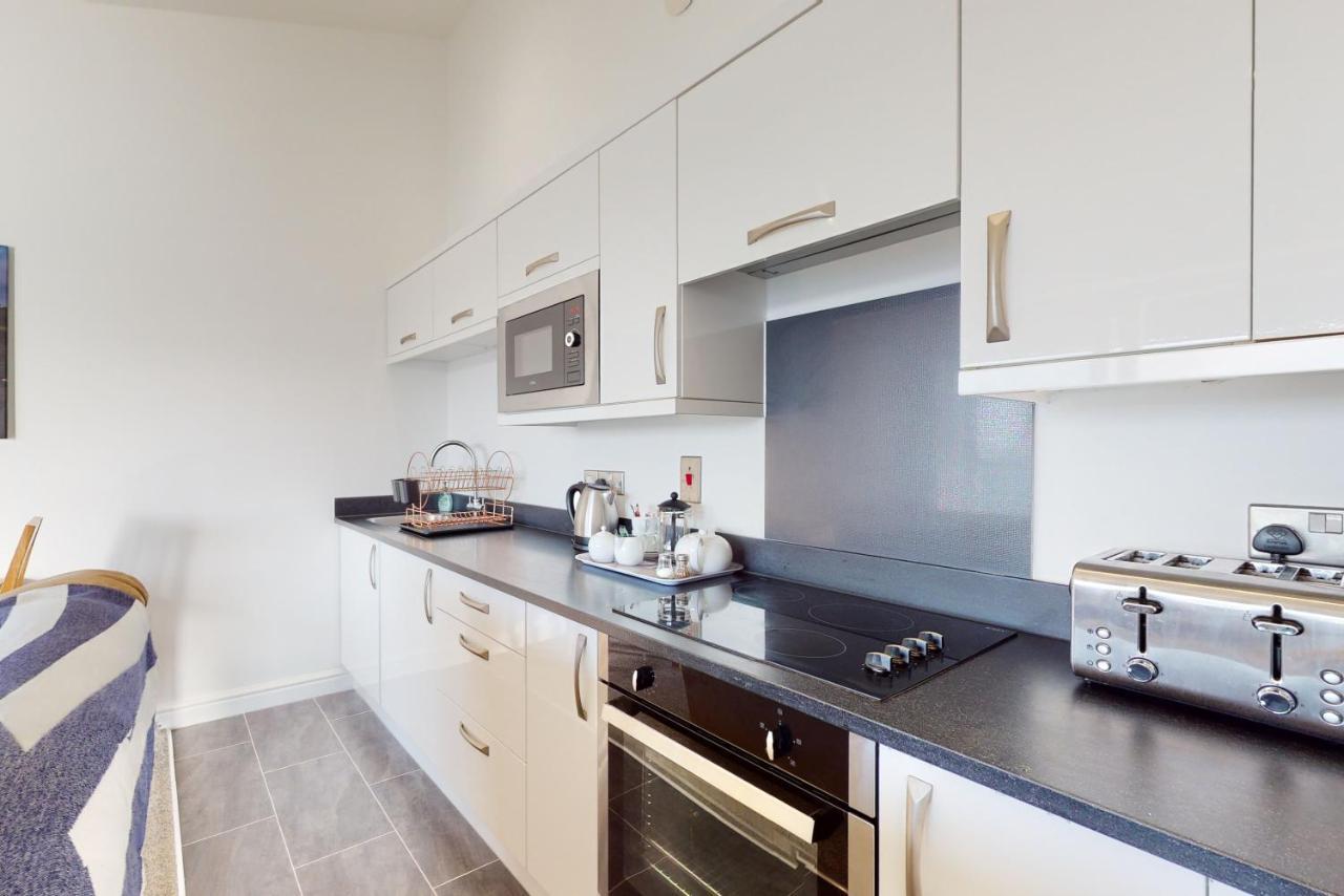 Aparthotel Crabbers' Wharf Portland Esterno foto