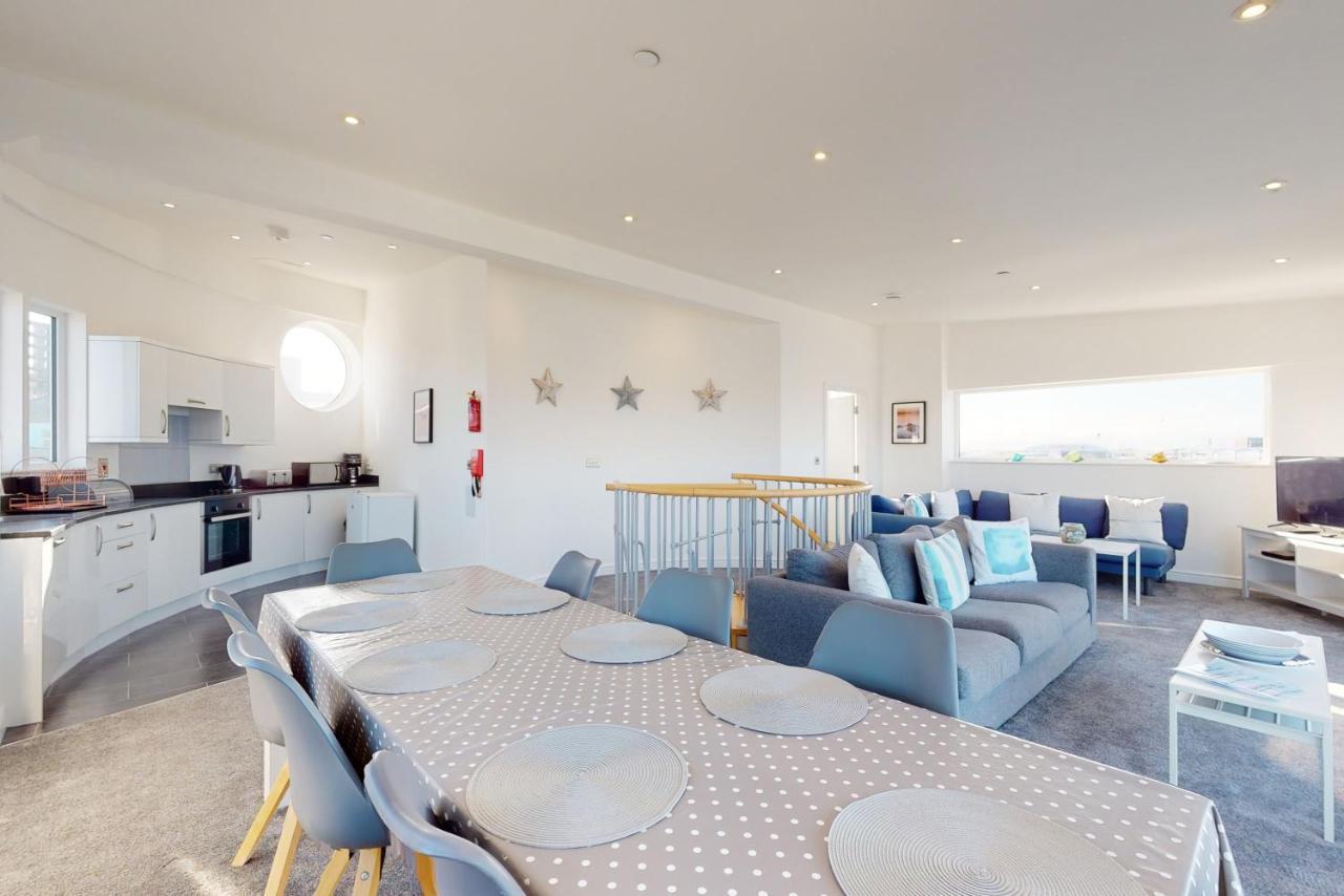 Aparthotel Crabbers' Wharf Portland Esterno foto