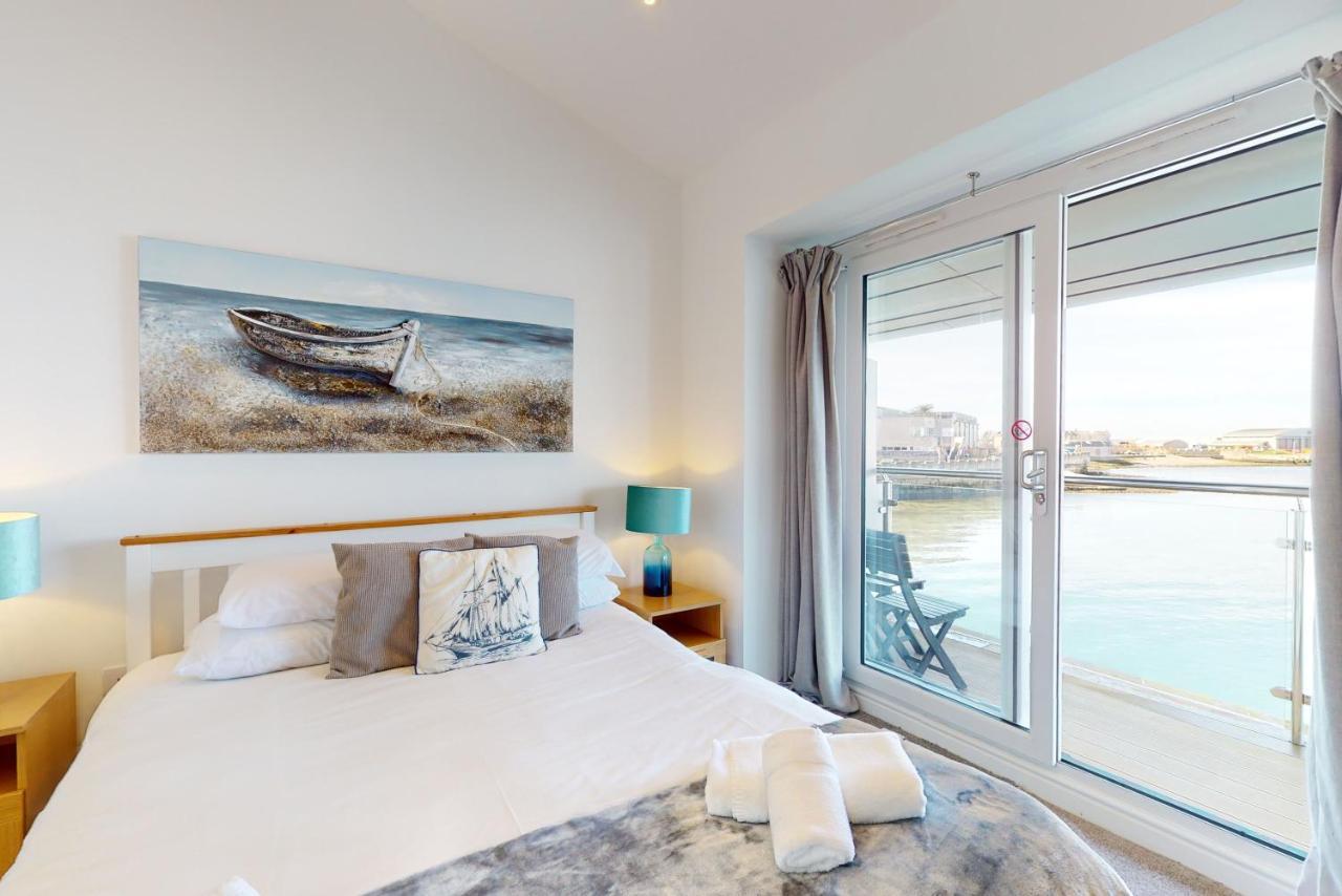 Aparthotel Crabbers' Wharf Portland Esterno foto