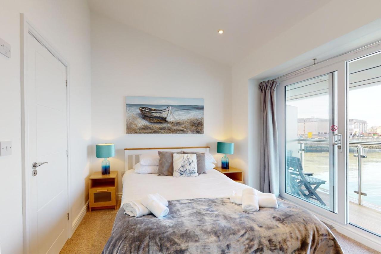 Aparthotel Crabbers' Wharf Portland Esterno foto