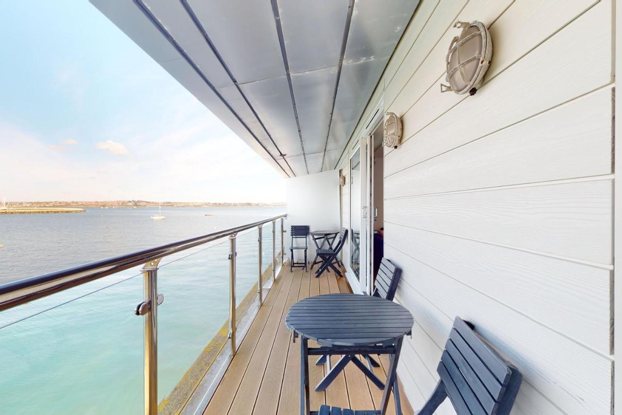 Aparthotel Crabbers' Wharf Portland Esterno foto