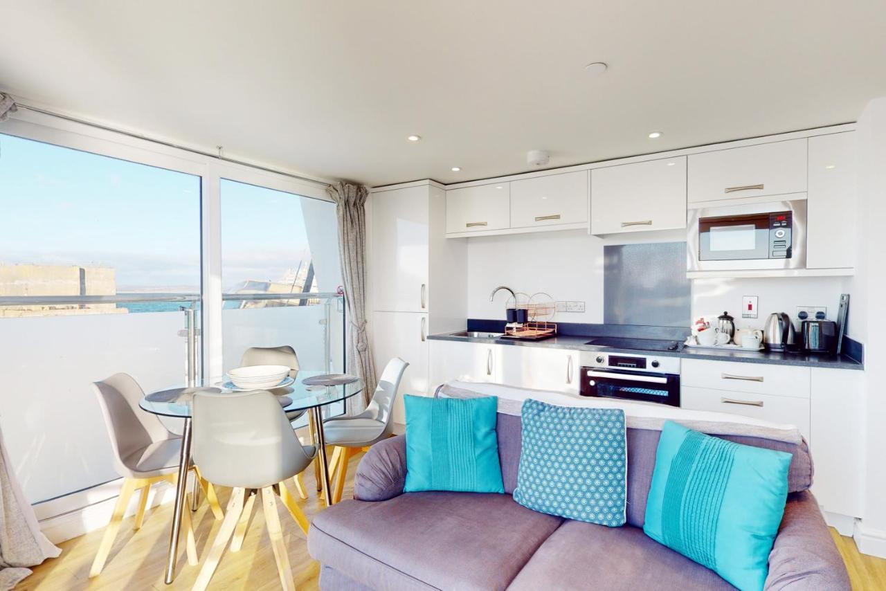 Aparthotel Crabbers' Wharf Portland Esterno foto