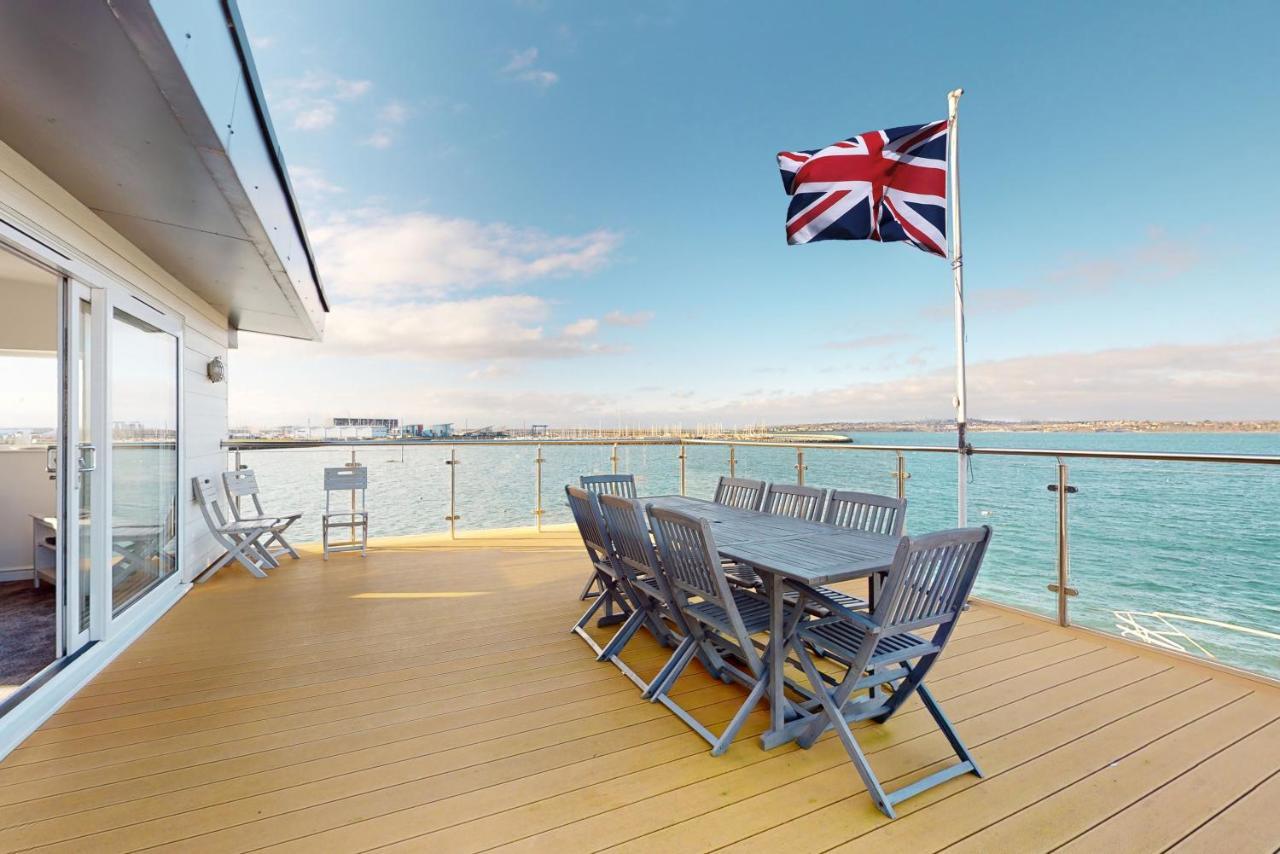Aparthotel Crabbers' Wharf Portland Esterno foto